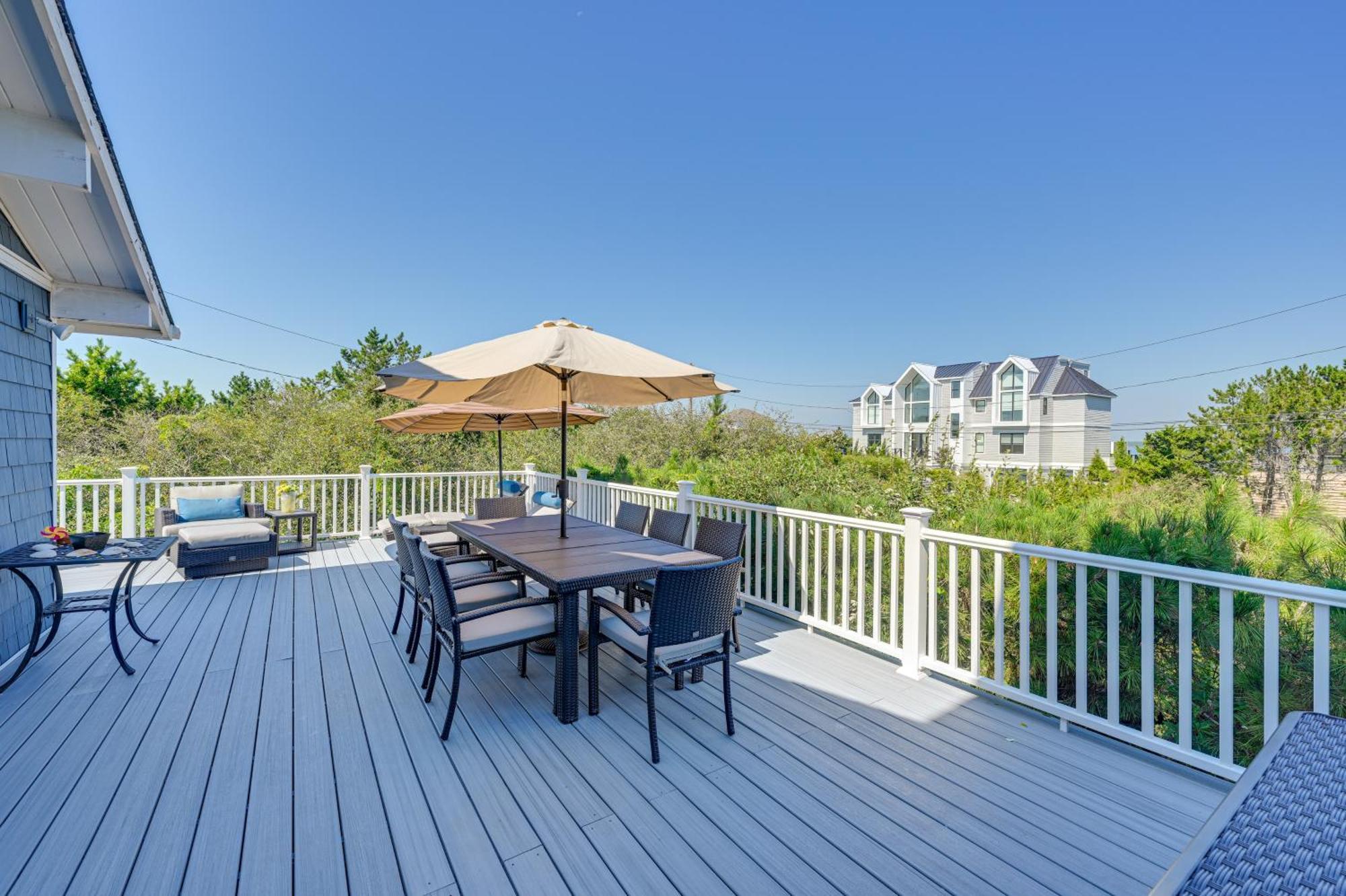 Westhampton Beach Home With Deck And Ocean Views! Zewnętrze zdjęcie